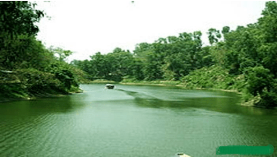 Visit Faiz Lake, a sanctuary of aesthetic beauty in Bangladesh