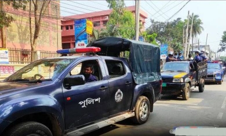Additional police of Brahmanbaria was deployed around the final